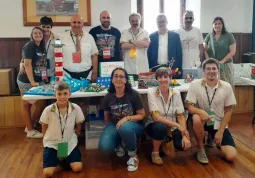 l gruppo degli orgnanizzatori con il sindaco, Marco Gallo
